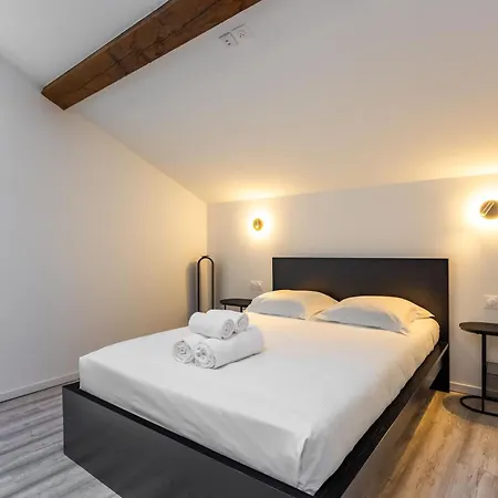 Appartement Le Chic De Saint-jean - Dans Le Centre Historique *